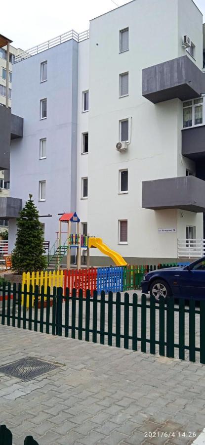 небольшая уютная вблизи лузановки в одессе