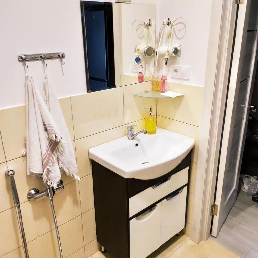 небольшая уютная вблизи лузановки в одессе Apartment